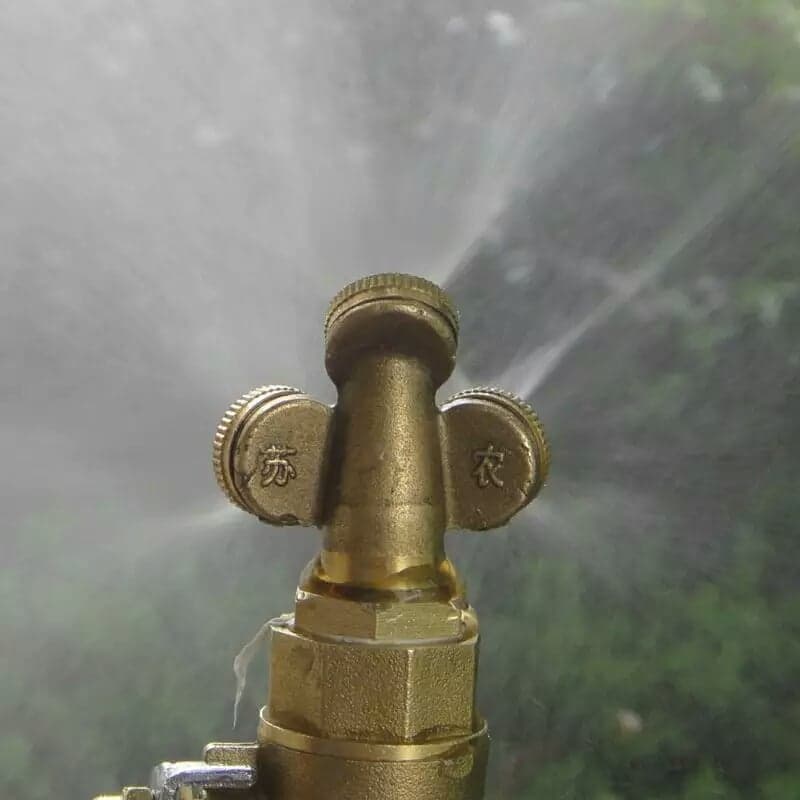 bird sprinkler (misting spray nozzle for birds)